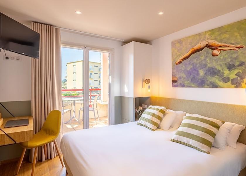 Provence-Alpes-Côte d'Azur Le Lavandou Room