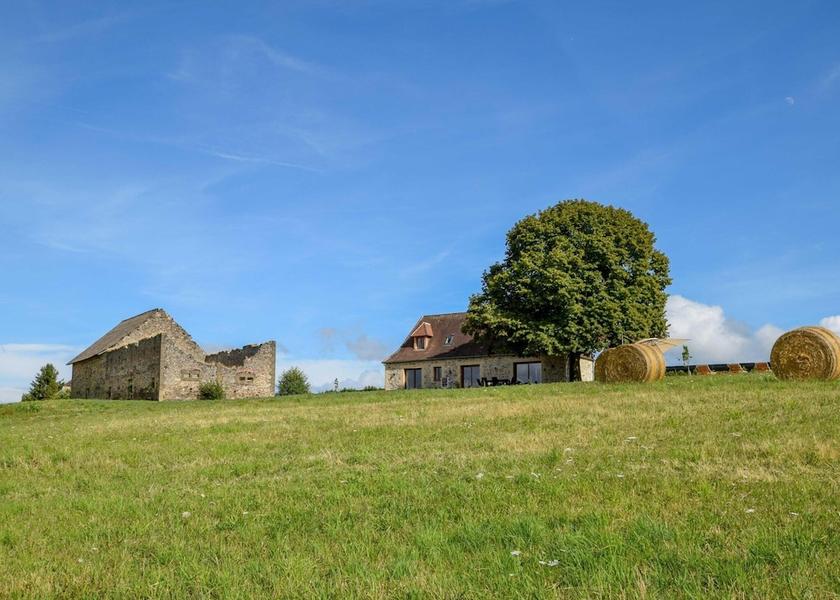 Nouvelle-Aquitaine Saint-Medard-d'Excideuil Exterior Detail