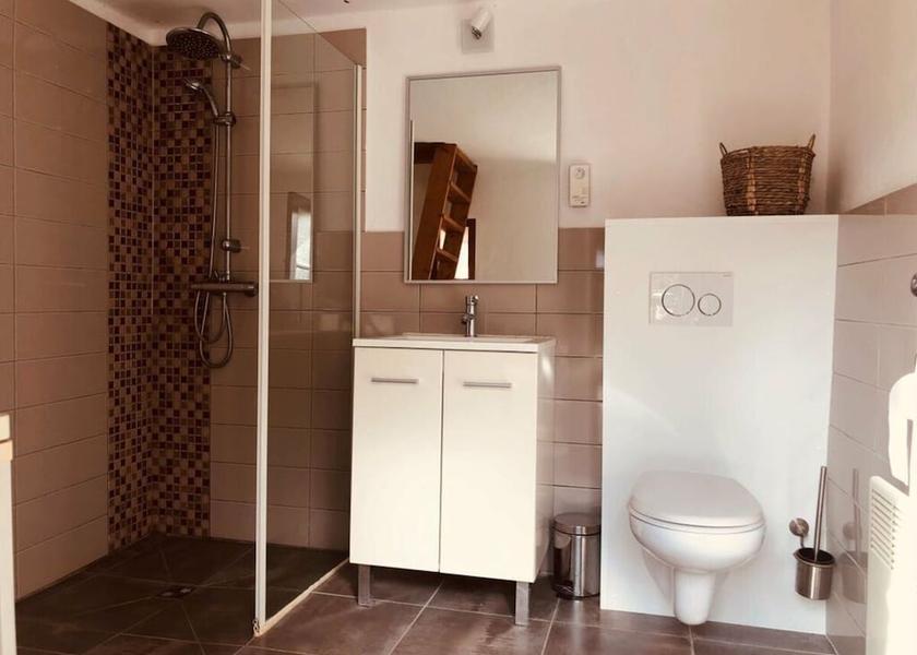 Provence-Alpes-Côte d'Azur Plan-de-la-Tour Bathroom