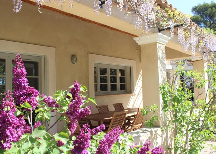 Provence - Alpes - Cote d'Azur Tourtour Exterior Detail