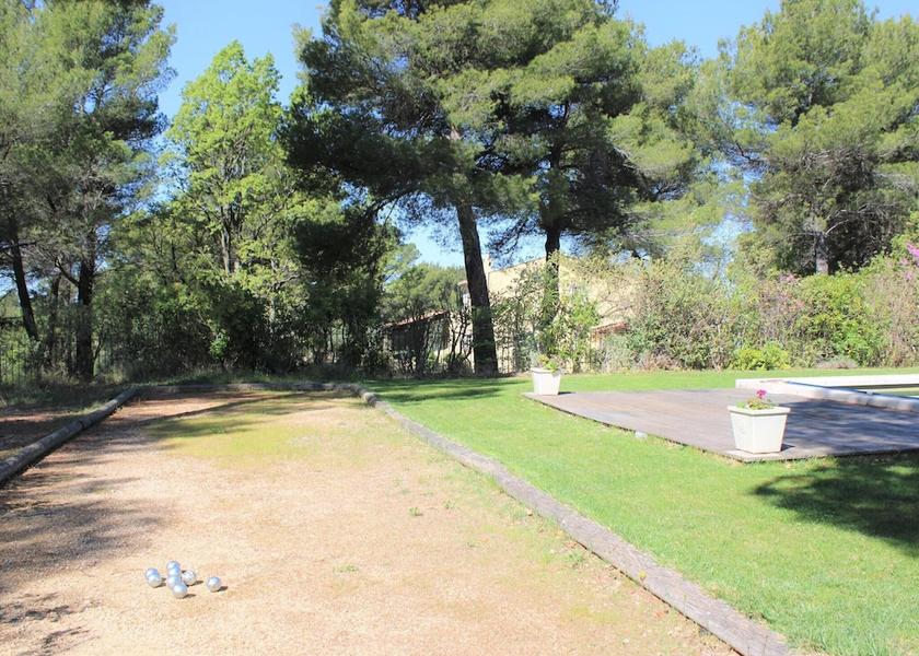 Provence - Alpes - Cote d'Azur Tourtour Exterior Detail