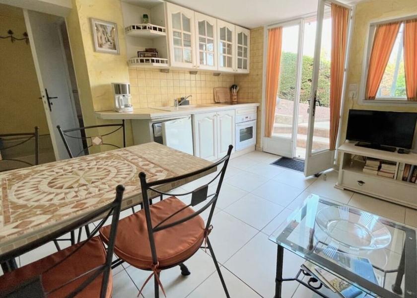 Provence-Alpes-Côte d'Azur Saint-Raphael Kitchen
