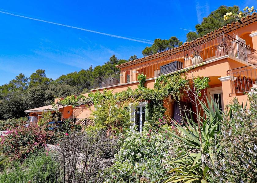 Provence-Alpes-Côte d'Azur Flayosc Exterior Detail