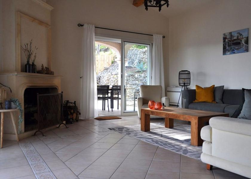 Occitanie Goudargues Living Area