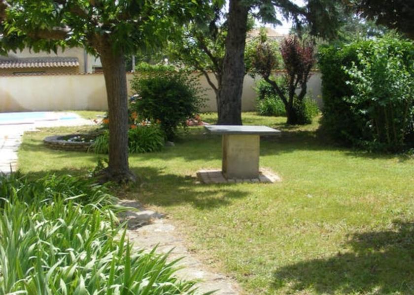Provence-Alpes-Côte d'Azur L'Isle-sur-la-Sorgue Property Grounds