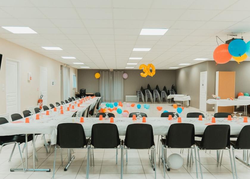 Occitanie Monclar-de-Quercy Meeting Room