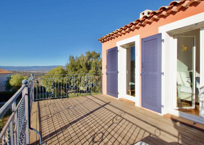 Provence-Alpes-Côte d'Azur Roquebrune-sur-Argens Exterior Detail