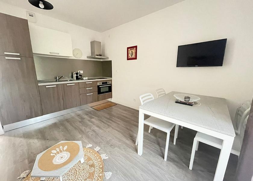 Corsica Lucciana Kitchen