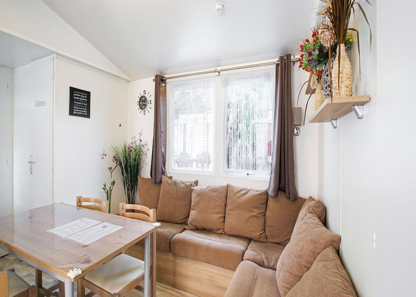 Pays de la Loire Saint-Jean-de-Monts Dining Area