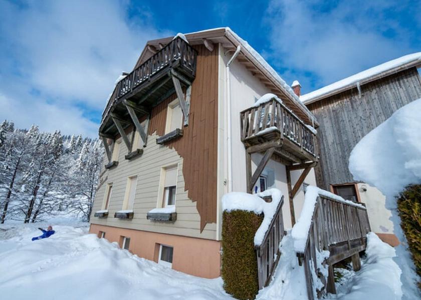 Grand Est La Bresse Exterior Detail