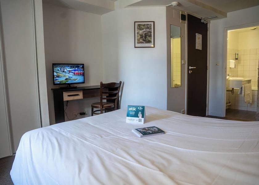 Nouvelle-Aquitaine Egletons Room