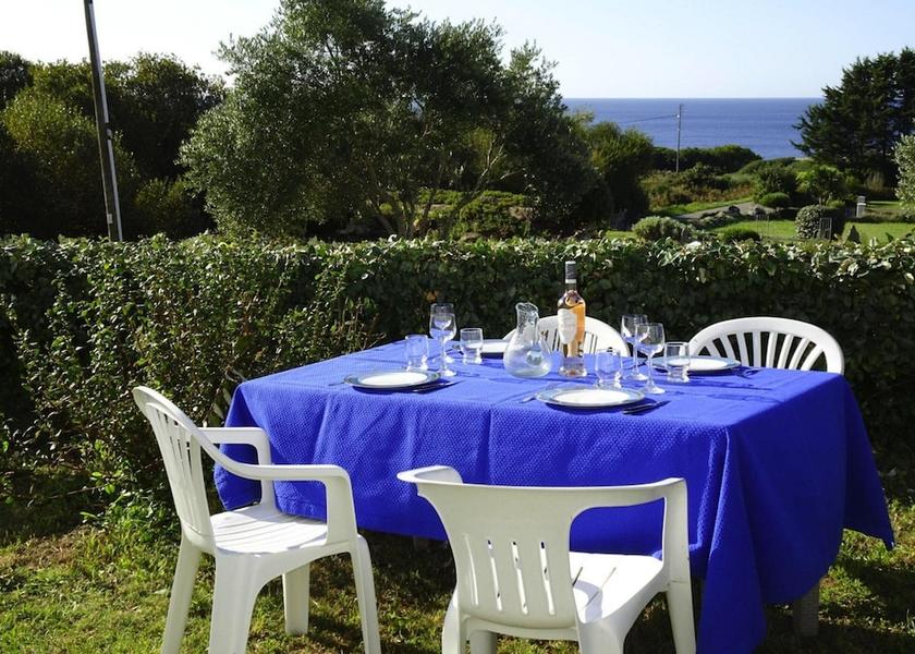 Brittany Plouhinec Dining Area