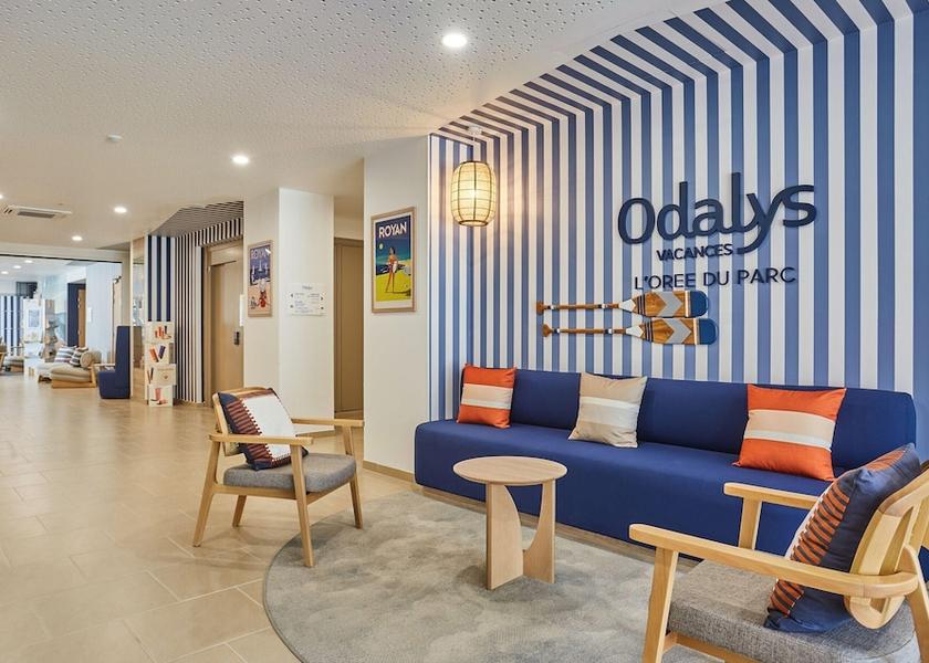 Nouvelle-Aquitaine Royan Lobby