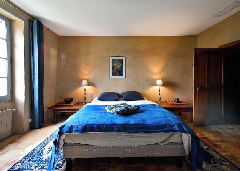 Occitanie Laudun Room