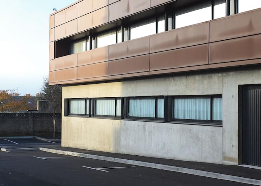 Pays de la Loire Cholet Facade