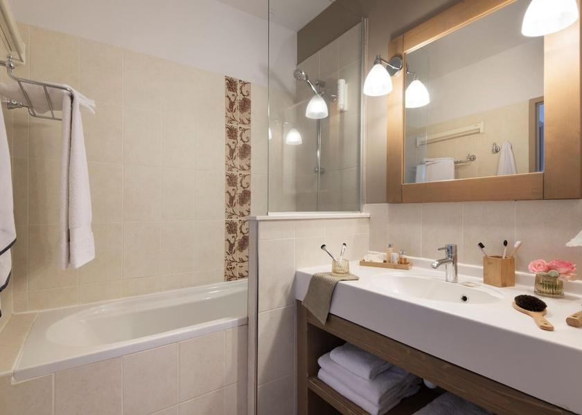 Normandy Houlgate Bathroom