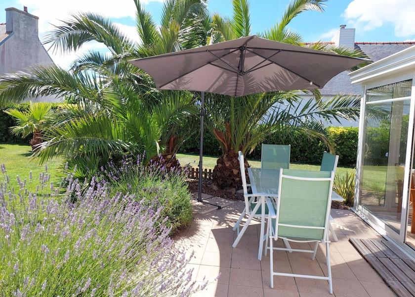Brittany Plouhinec Dining Area