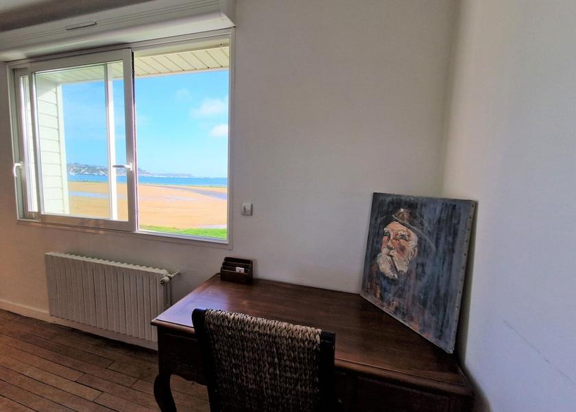 Brittany Perros-Guirec Dining Area