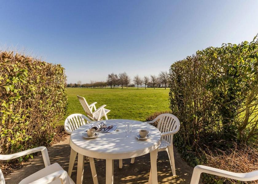 Normandy Port-en-Bessin-Huppain Garden