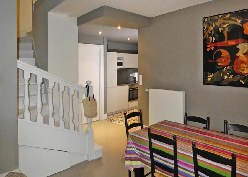 Brittany Carnac Dining Area