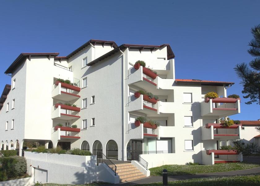 Nouvelle-Aquitaine Anglet Exterior Detail