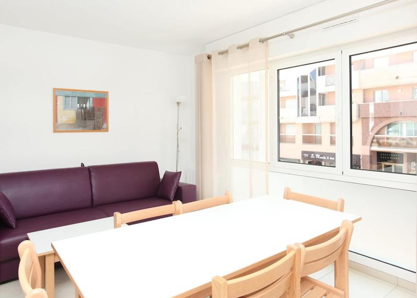 Nouvelle-Aquitaine Arcachon Interior Entrance