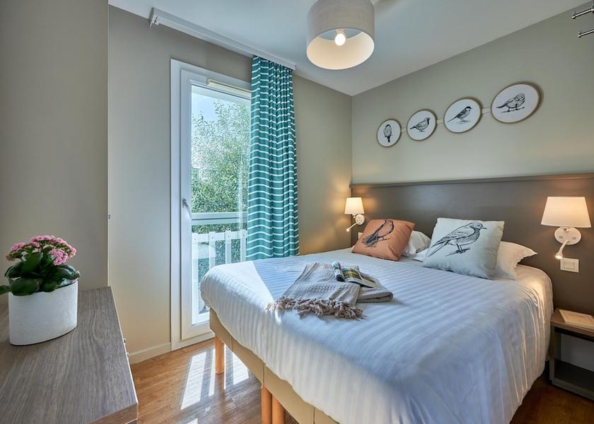 Normandy Courseulles-sur-Mer Room