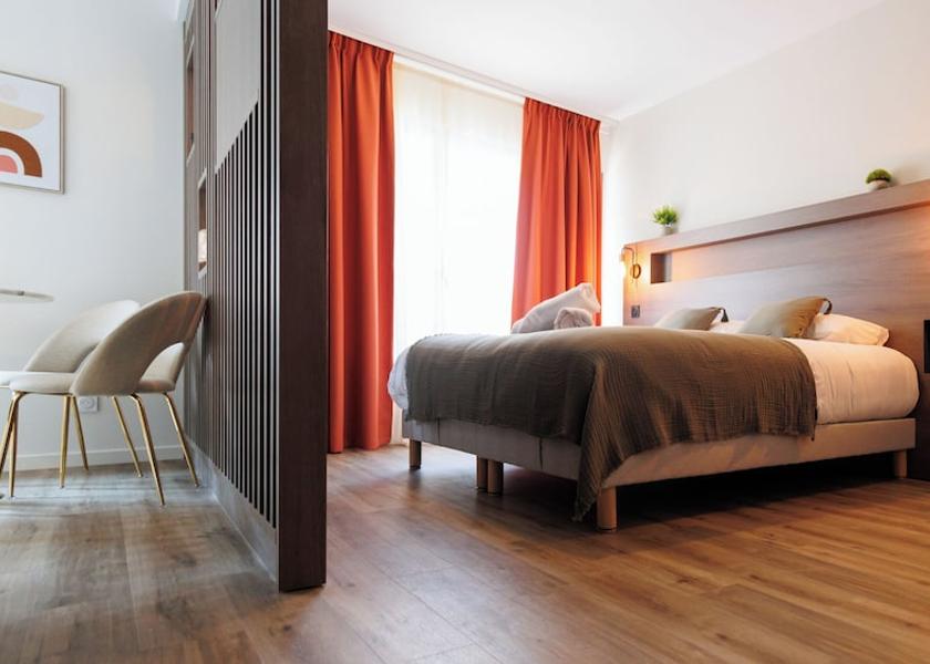 Nouvelle-Aquitaine Saint-Junien Room
