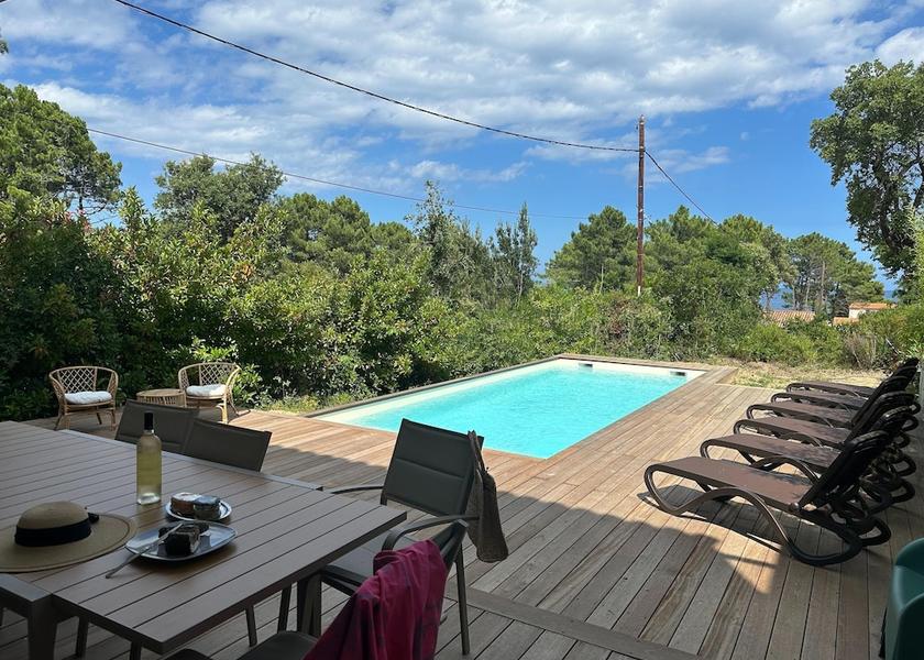 Corsica Sari-Solenzara Exterior Detail