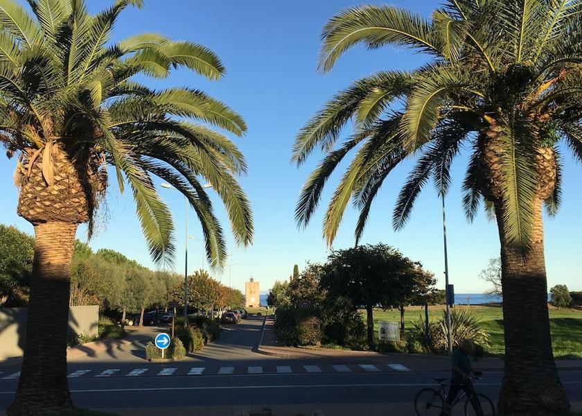 Corsica San-Nicolao Exterior Detail