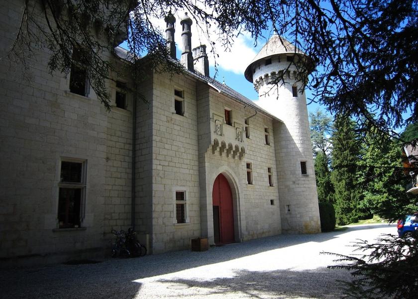 Corsica San-Nicolao Exterior Detail