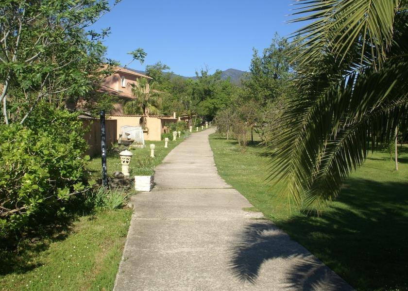 Corsica San-Nicolao Exterior Detail