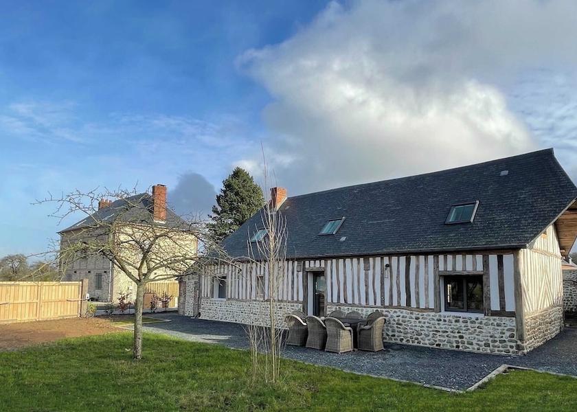 Normandy Cricqueboeuf Exterior Detail