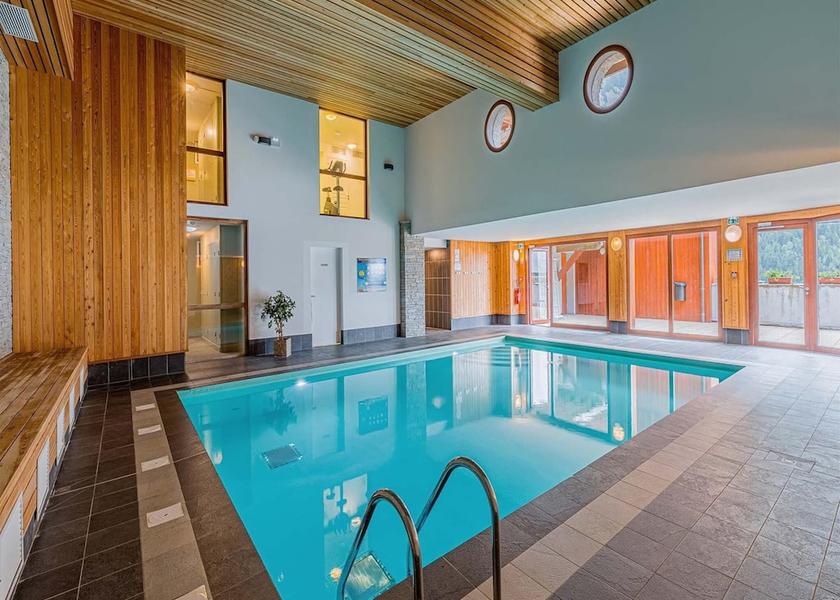 Auvergne-Rhône-Alpes Vaujany Pool