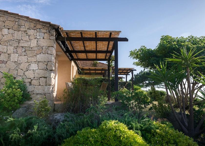 Corsica Serra-di-Ferro Exterior Detail