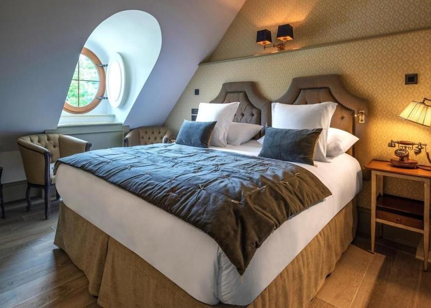 Auvergne-Rhone-Alpes Gresy-sur-Aix Room