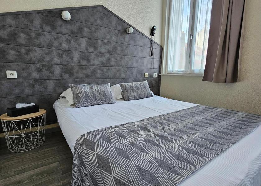 Hauts-de-France Etaples Small Double Room