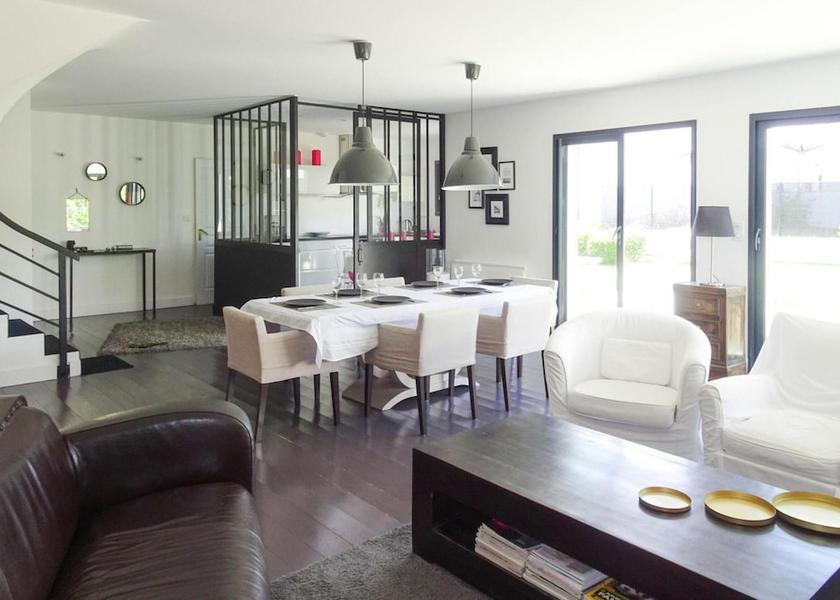 Brittany Benodet Dining Area