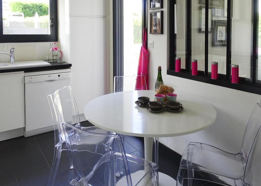 Brittany Benodet Dining Area
