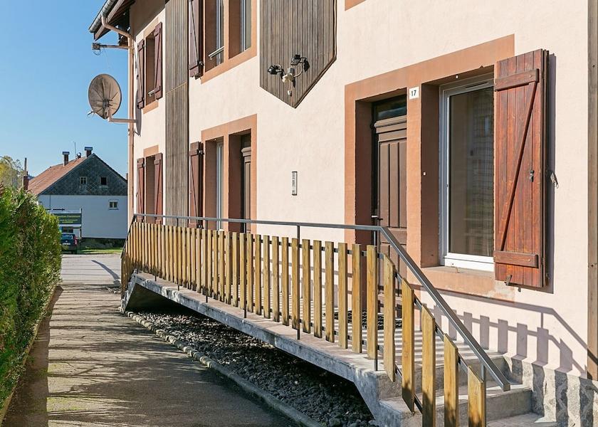 Grand Est La Bresse Exterior Detail