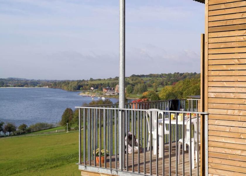 Hauts-de-France Eppe-Sauvage Balcony