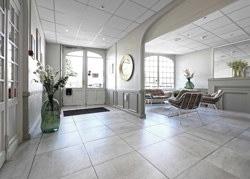 Bourgogne-Franche-Comté Autun Entrance