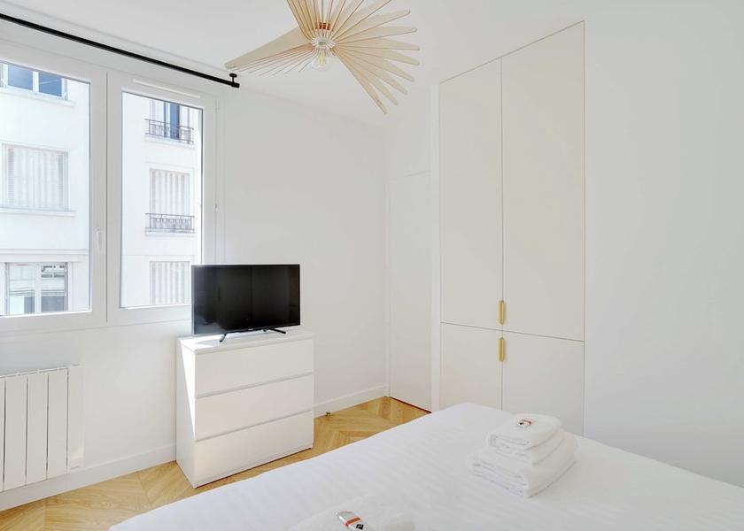 Ile-de-France Montreuil Room