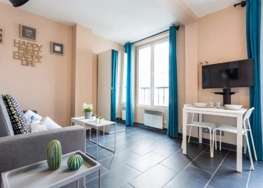 Île-de-France Pantin Living Area