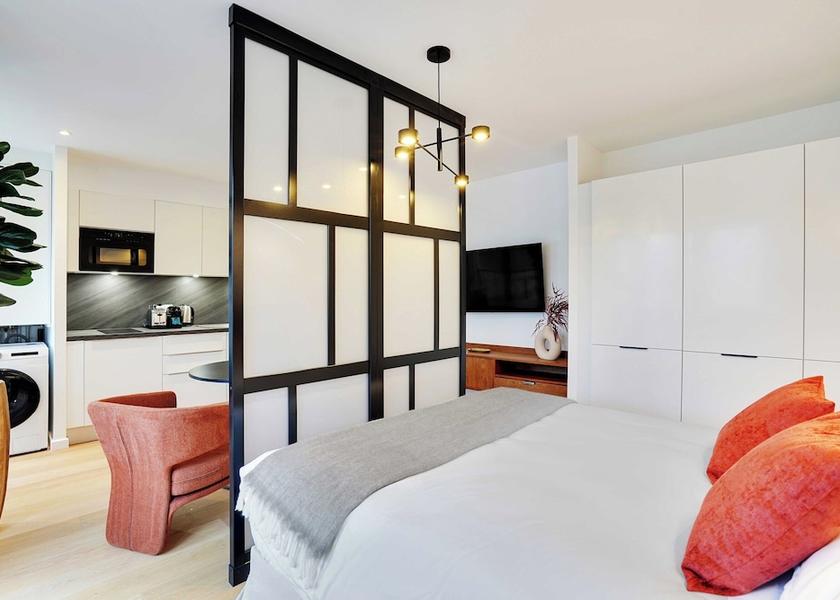 Île-de-France Levallois-Perret Room