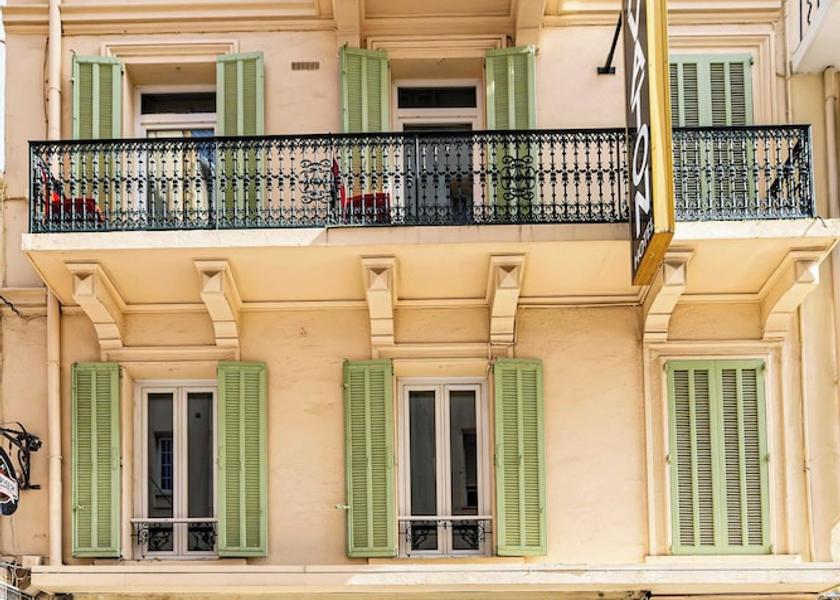 Provence - Alpes - Cote d'Azur Cannes Exterior Detail