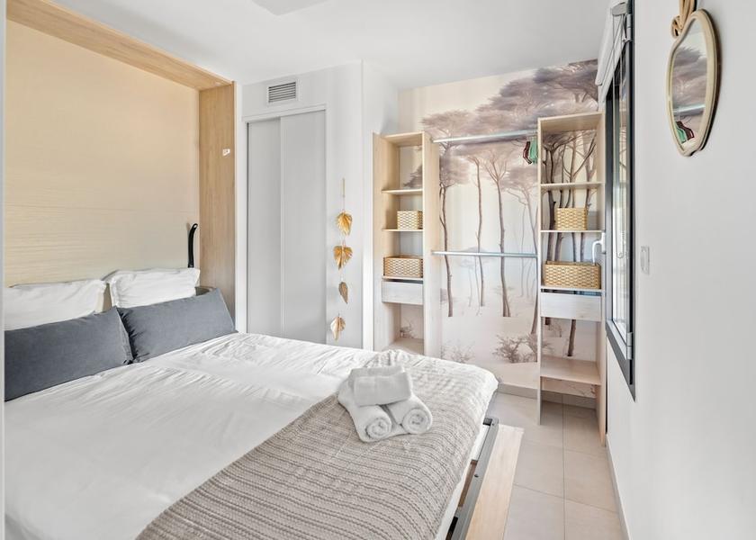 Corsica Grosseto-Prugna Room