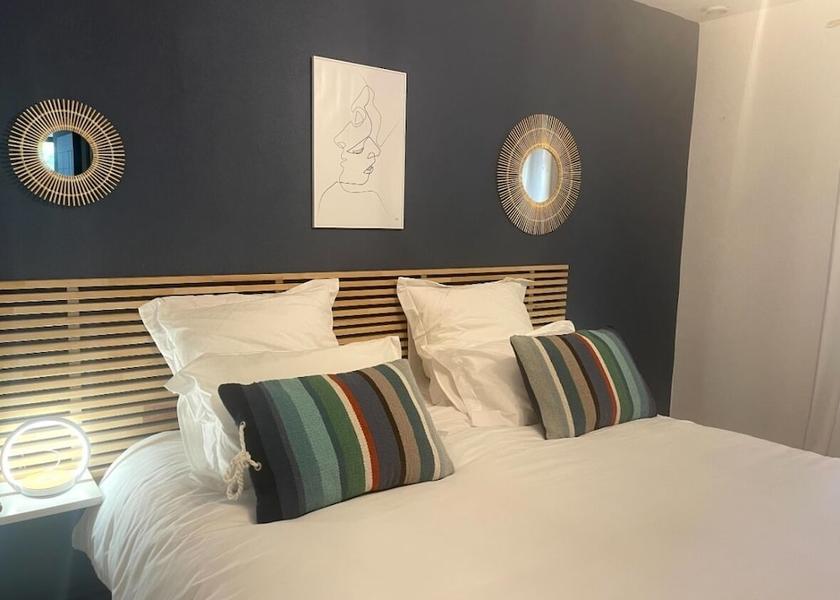 Provence - Alpes - Cote d'Azur Tourrettes-sur-Loup Room