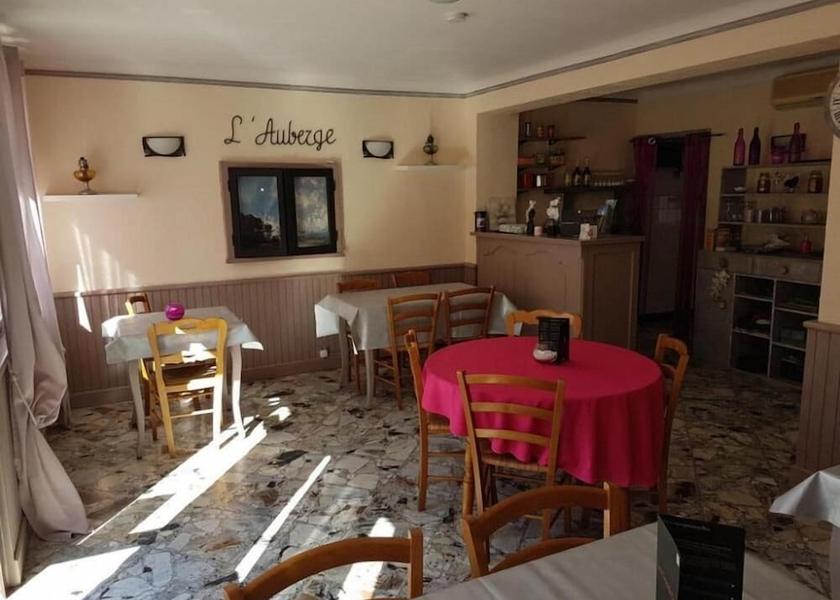 Corsica Galeria Restaurant