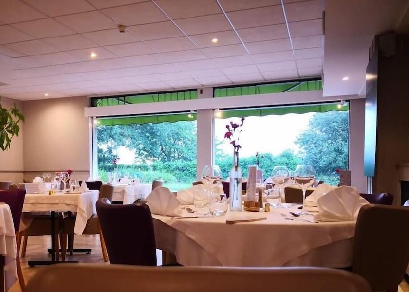Brittany Le Rheu Restaurant